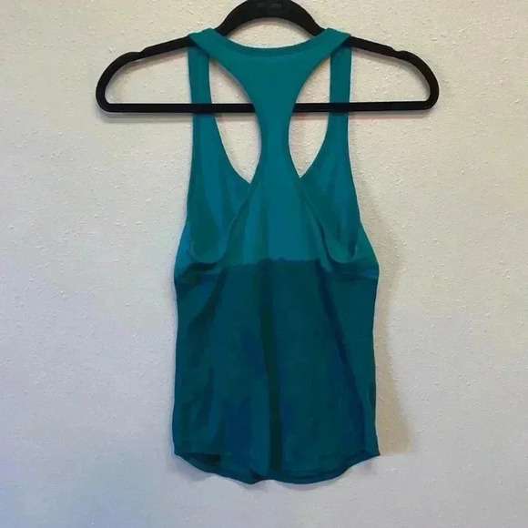 NIKE Dri-Fit Women’s Tank Top - Picture 6 of 7